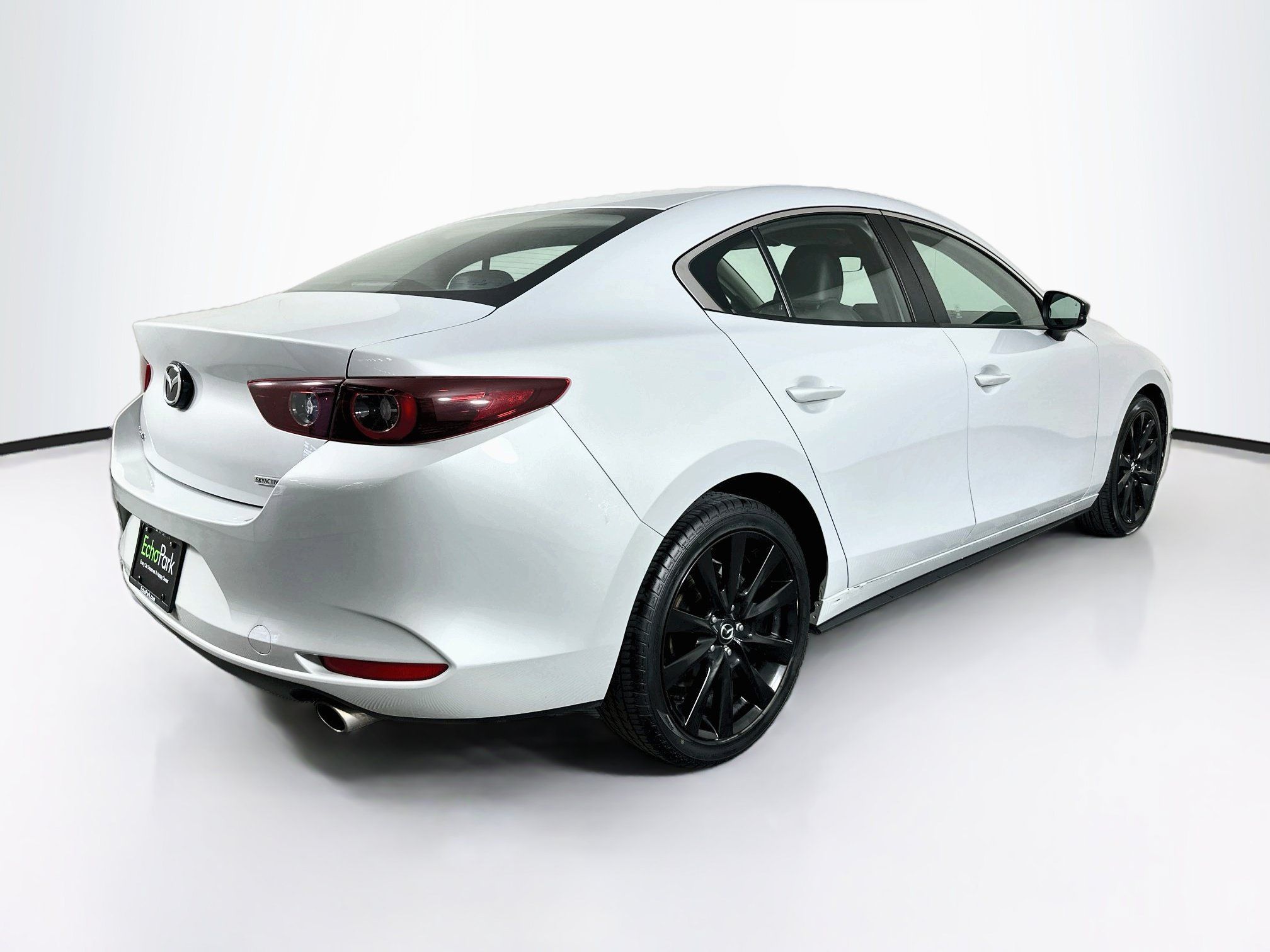 Used 2024 MAZDA MAZDA3 s FWD image 9