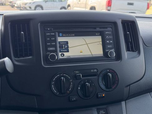 Used 2019 Nissan NV200 SV w/ Navigation Package FWD image 21