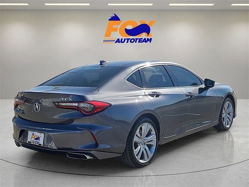 Used 2022 Acura TLX w/ Technology Package image 5