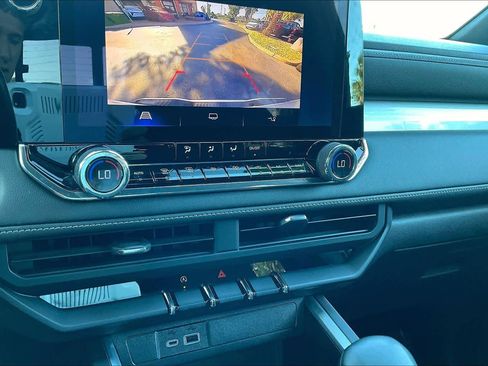 Certified 2023 Chevrolet Colorado LT w/ LT Convenience Package image 31