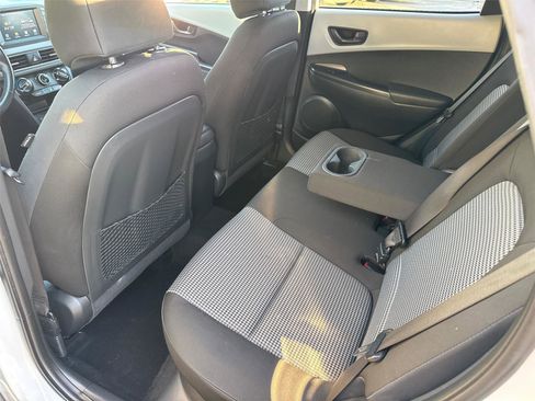 Used 2019 Hyundai Kona SEL w/ SEL Tech Package 02 image 18