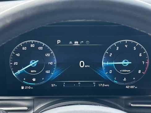 Used 2023 Kia Carnival SX Prestige FWD image 24