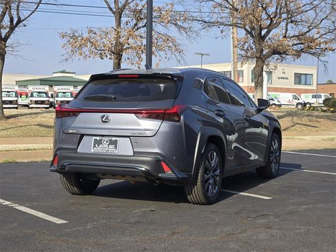 Used 2019 Lexus UX 200 F Sport image 7