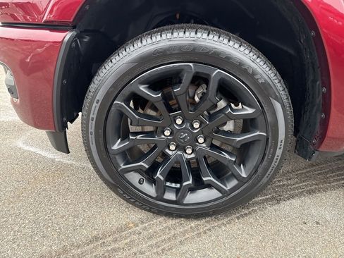 Certified 2025 RAM 1500 Limited image 9