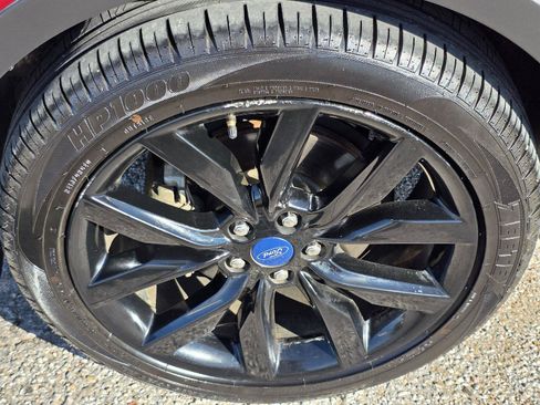 Used 2019 Ford Escape SE FWD image 40
