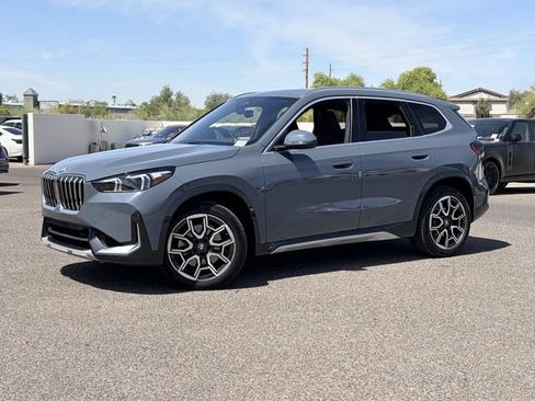 Used 2026 BMW X1 xDrive28i w/ Convenience Package AWD/4WD image 2