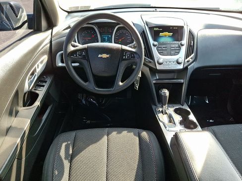 Used 2017 Chevrolet Equinox LS AWD/4WD image 11