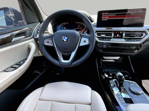 Used 2024 BMW X3 xDrive30i w/ Premium Package AWD/4WD image 5