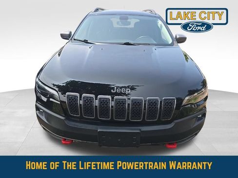 Used 2019 Jeep Cherokee Trailhawk w/ Cold Weather Group AWD/4WD image 10