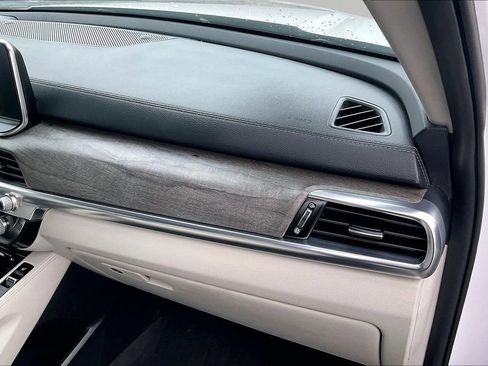 Used 2022 Kia Telluride EX w/ EX Premium Package image 29