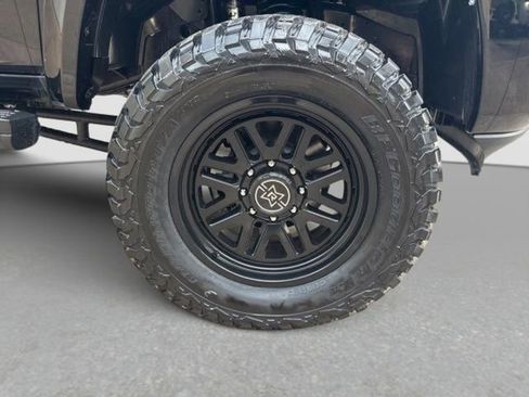New 2026 RAM 2500 Big Horn AWD/4WD image 8