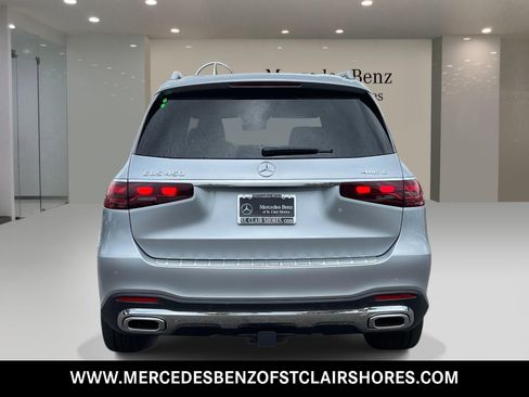 New 2025 Mercedes-Benz GLS 450 4MATIC image 5