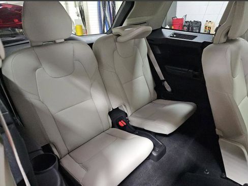Used 2024 Volvo XC90 B6 Plus w/ Protection Package image 14