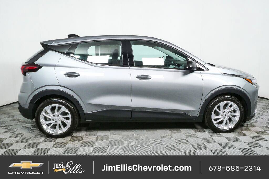New 2027 Chevrolet Bolt LT w/ Comfort Package FWD image 2