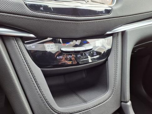 New 2025 Cadillac XT5 Premium Luxury image 32