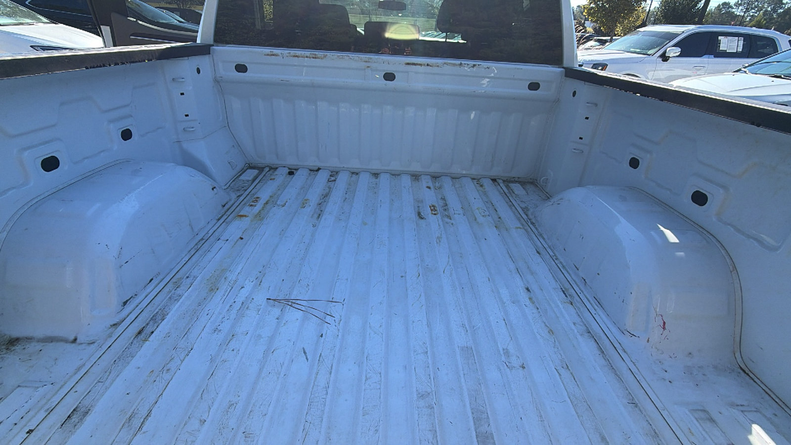 Used 2025 GMC Sierra 1500 SLT AWD/4WD image 13
