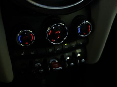Used 2024 MINI Cooper S FWD image 35