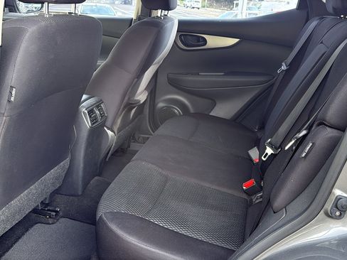 Used 2020 Nissan Rogue Sport S AWD/4WD image 19
