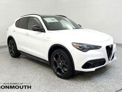 New 2025 Alfa Romeo Stelvio Sprint w/ Veloce Package