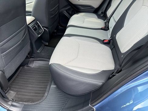 Used 2022 Subaru Forester Premium w/ Popular Package #3 AWD/4WD image 18
