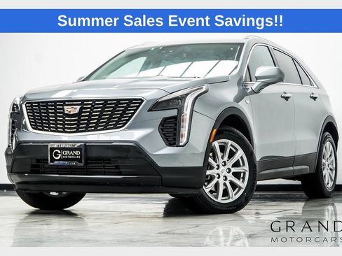 Used 2023 Cadillac XT4 Luxury w/ Cold Weather Package FWD image 1