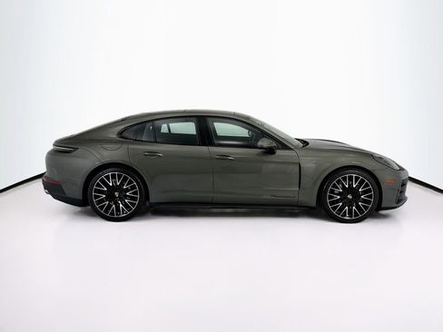 Used 2025 Porsche Panamera RWD image 4