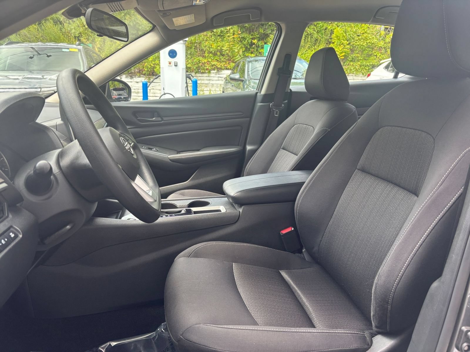 Used 2026 Nissan Altima 2.5 SV FWD image 35