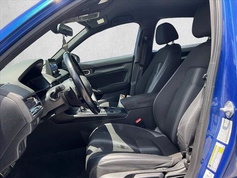 Used 2023 Honda Civic Sport image 10