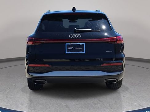 Used 2025 Audi Q5 Premium w/ Convenience Package AWD/4WD image 7