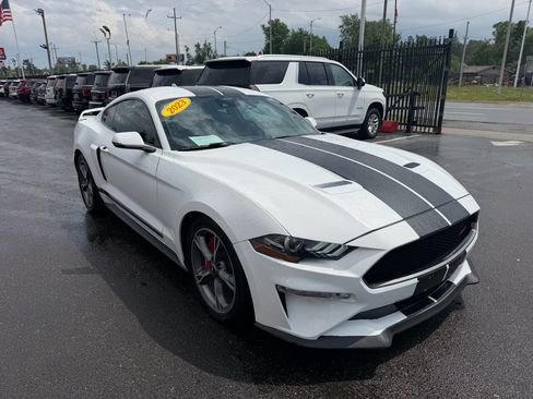 Used 2023 Ford Mustang GT Premium w/ Equipment Group 401A RWD image 3