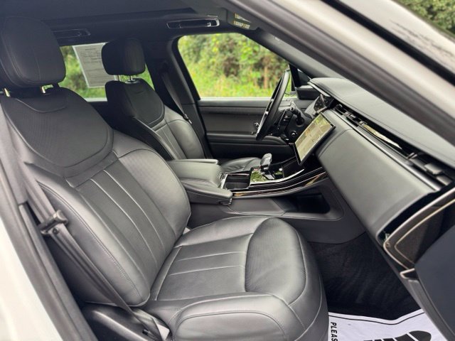 Used 2025 Land Rover Range Rover Sport Dynamic SE AWD/4WD image 20