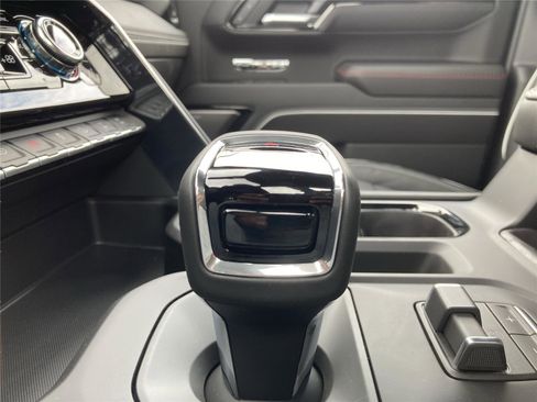 New 2026 GMC Sierra 1500 AT4X AWD/4WD image 29