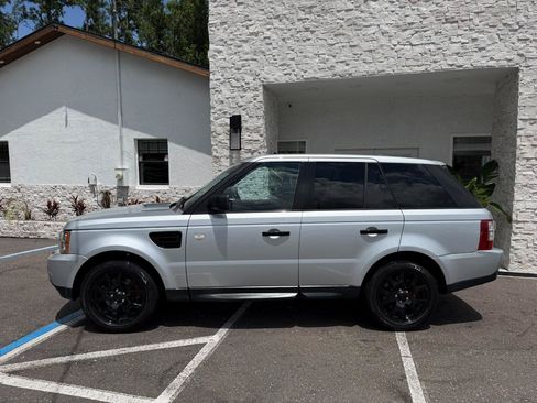 Used 2009 Land Rover Range Rover Sport HSE AWD/4WD image 2