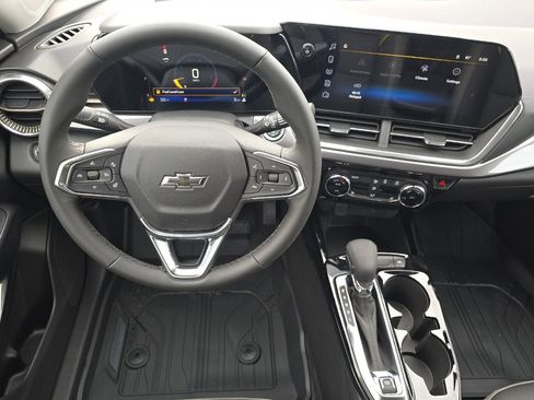 New 2026 Chevrolet Trax ACTIV w/ Driver Confidence Package image 12