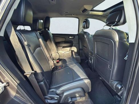 Used 2018 Dodge Journey Crossroad w/ Nav & Sun Group image 15