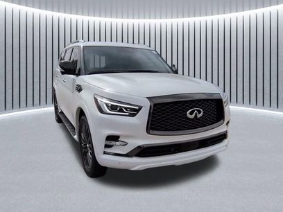 Used 2024 INFINITI QX80 Sensory