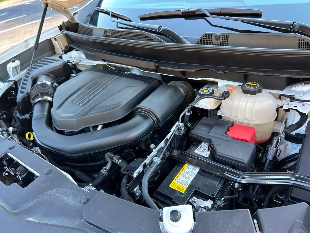 Used 2024 GMC Acadia Elevation FWD image 57