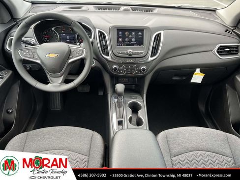 Certified 2024 Chevrolet Equinox LT AWD/4WD image 14