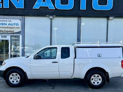 Used 2020 Nissan Frontier S RWD image 28
