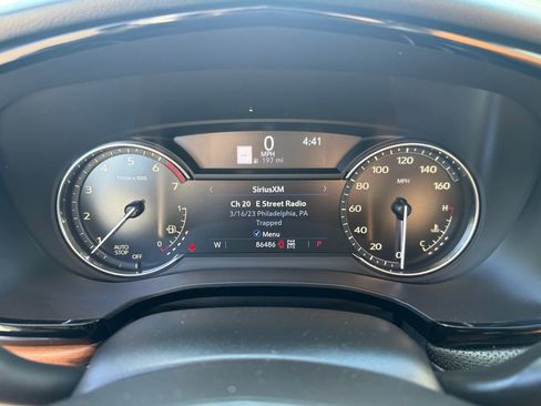 Used 2021 Cadillac XT5 Premium Luxury AWD/4WD image 18