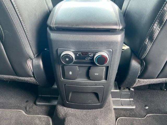 Used 2023 Ford Explorer XLT w/ Equipment Group 202A AWD/4WD image 25