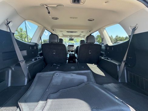 Used 2022 Kia Telluride S AWD/4WD image 6