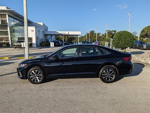 Certified 2025 Volkswagen Jetta S image 5