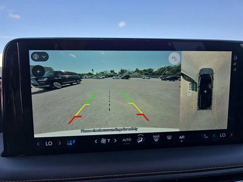 Used 2025 Lincoln Aviator Black Label AWD/4WD image 21