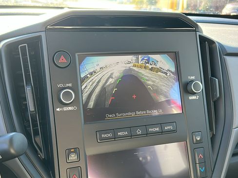 Certified 2025 Subaru Crosstrek 2.0i image 15