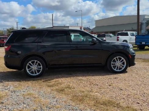 Used 2023 Dodge Durango GT image 9
