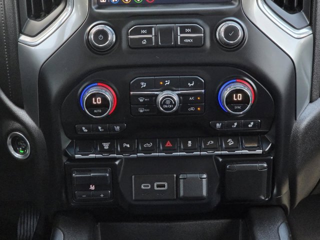 Used 2022 Chevrolet Silverado 2500 LTZ w/ LTZ Texas Edition AWD/4WD image 17