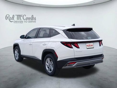 New 2026 Hyundai Tucson SE FWD image 3