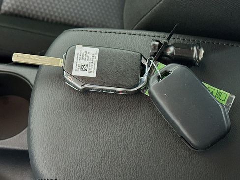 Used 2022 Kia Soul LX w/ Technology Package FWD image 24