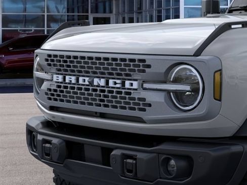 New 2026 Ford Bronco Badlands AWD/4WD image 19